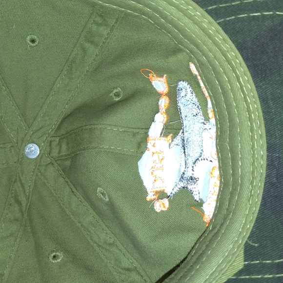 Doc Ford's Rum Bar & Grille Ft Myers Beach, FL Camo Snap-on Hat Cap - Picture 8 of 10